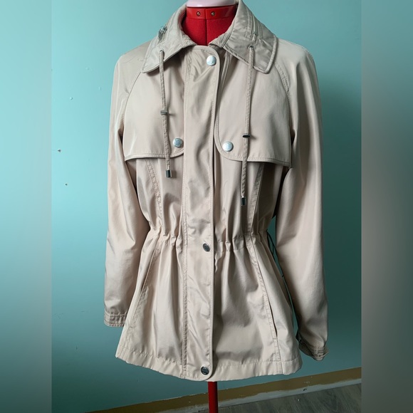 Nude Trench Coat - Picture 3 of 6